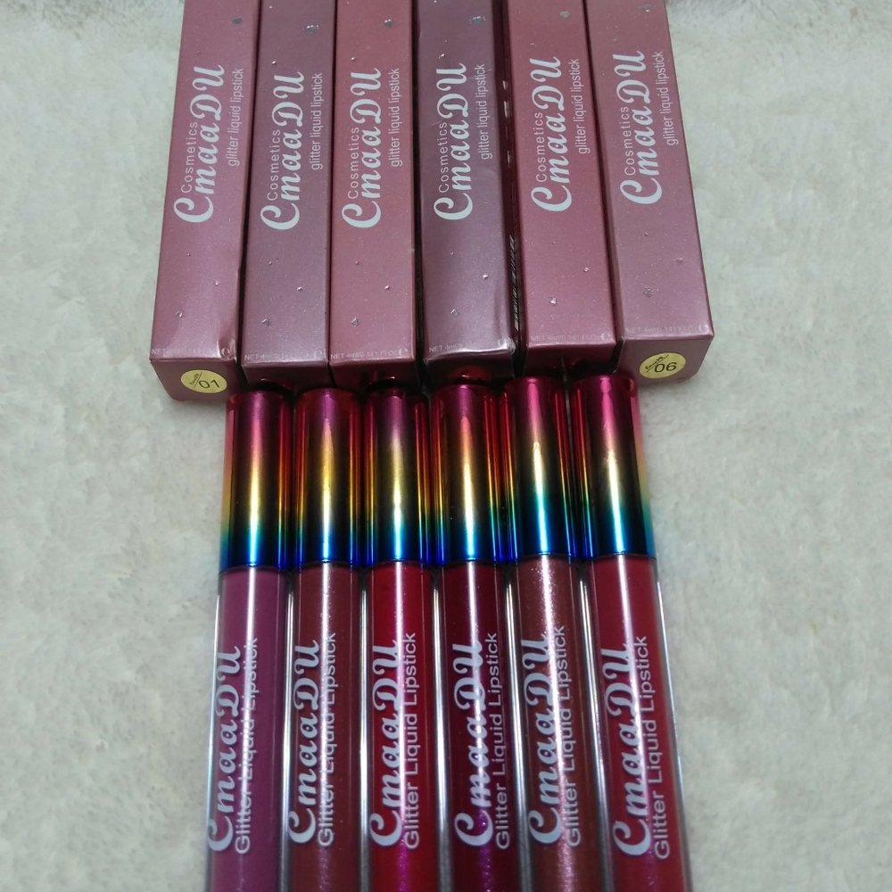 Lipstick - Picture 6 of 8